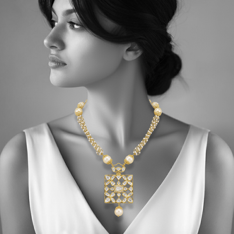 Polki Pendant Necklace with Pearls & Gold Accents